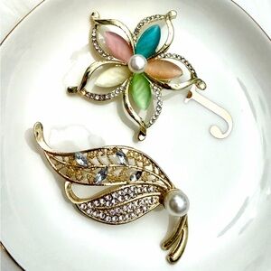 Elegant Gold and Multicolor Brooch Set